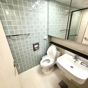 노벰버스테이 인 랜드마크 Aparthotel
